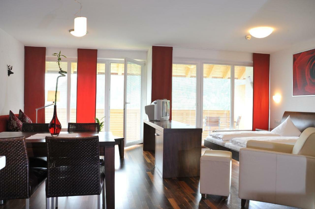 Der Sonnberg Hotel Zell am See Bagian luar foto